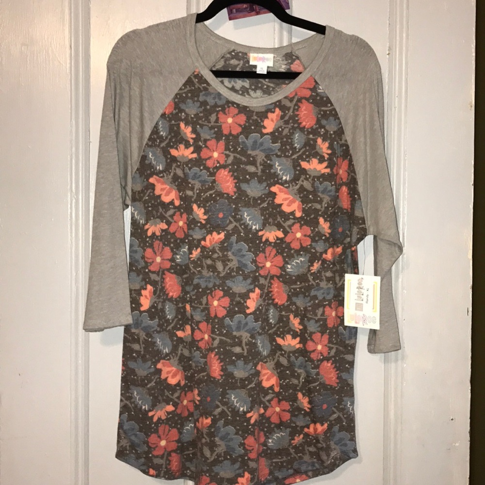 XL Randy shirt by LuLuRoe